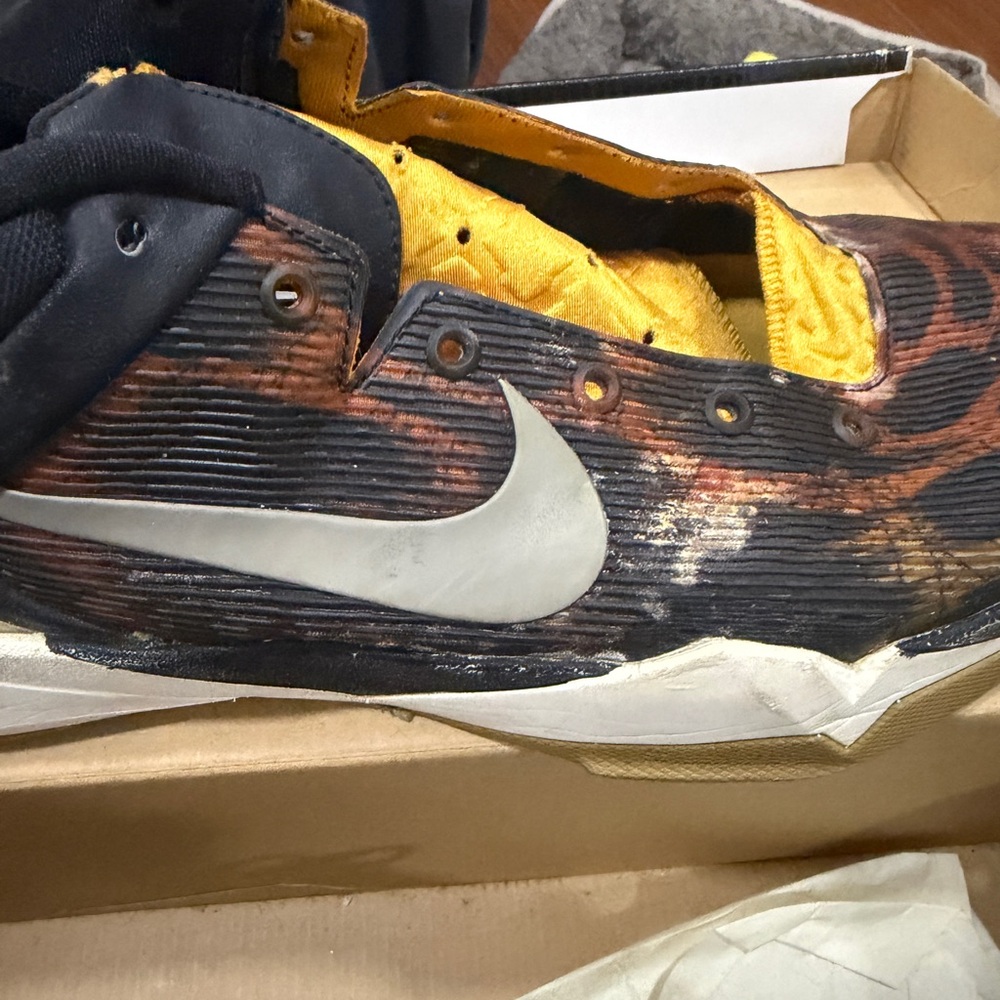 Nike kobe 7s sz 13 - Picture 2 of 4